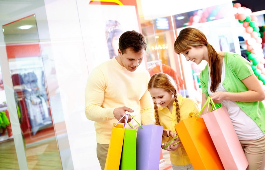 How to go shopping with the family without the trip turning into a tragedy?